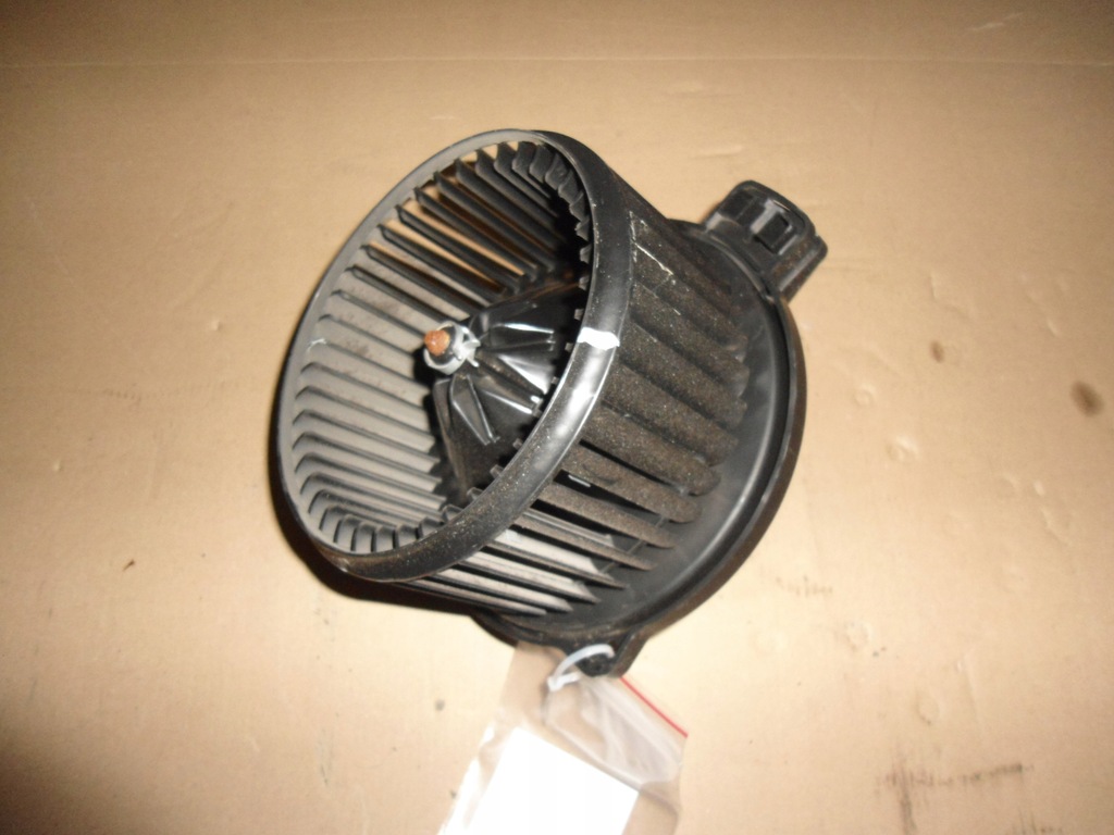 фото №1, Вентилятор обдув hyundai veloster 2012 1.6 gdi