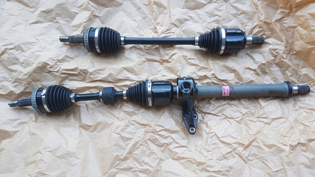 фото №1, Приводной вал kia sportage iii 2,0i g4nc 2014 автоматическая коробка передач