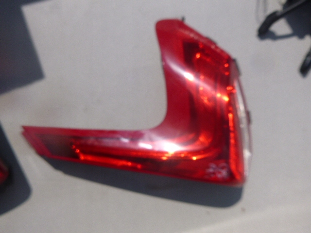 фото №1, Лампа права задня задня volvo v40 ii
