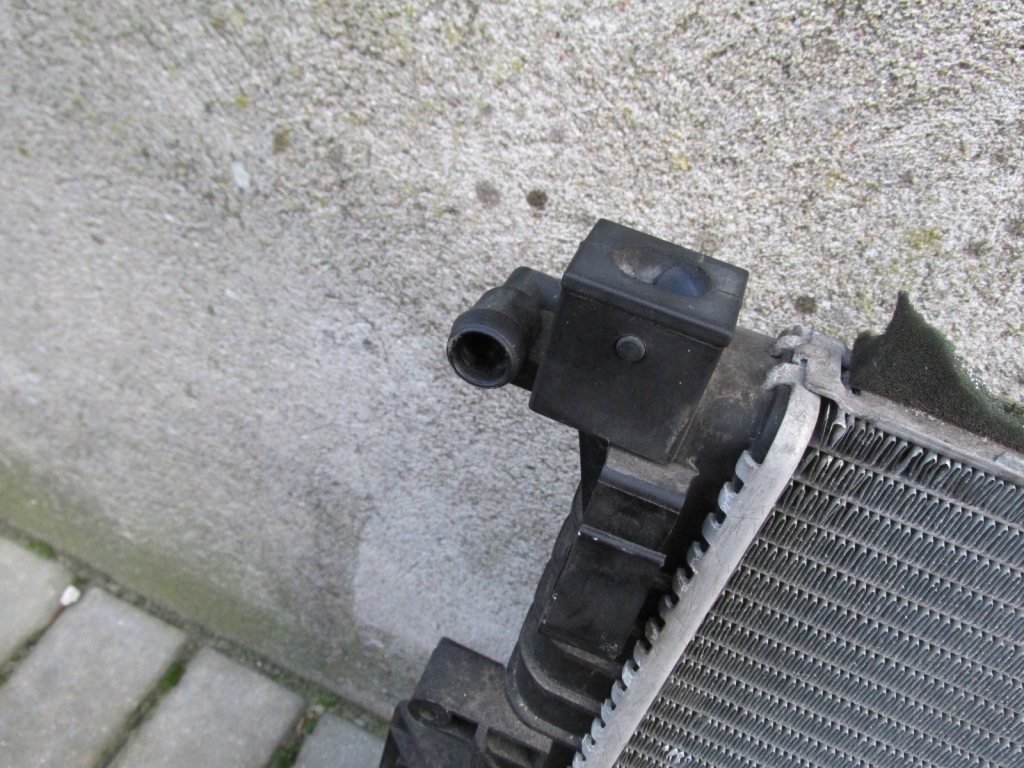 Радіатор води s-max mondeo mk4 2,0 tdci 2,0 16v в Україні