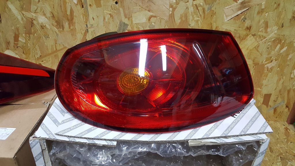 фото №1, Лампа правая правый задняя задняя fiat bravo ii 2 07 08 r