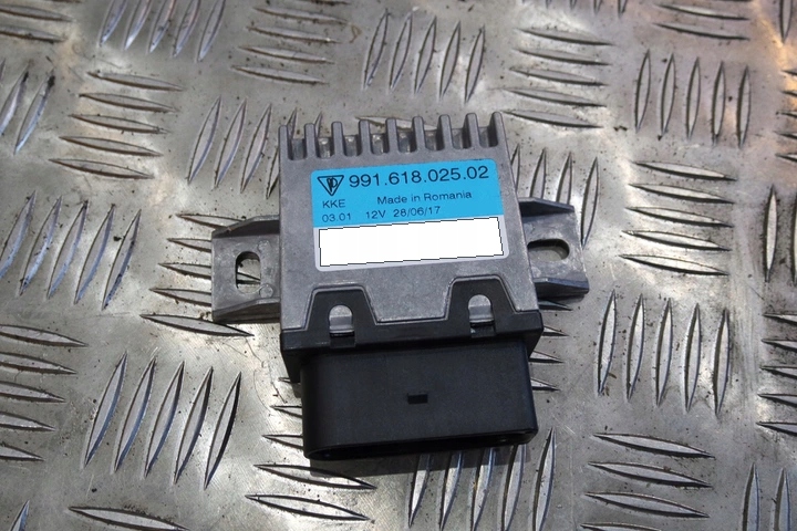 фото №1, Модуль насоса пального porsche 991 lift 99161802502