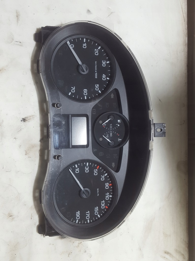 фото №1, Счетчик приборная панель citroen berlingo iii lift 5550013101