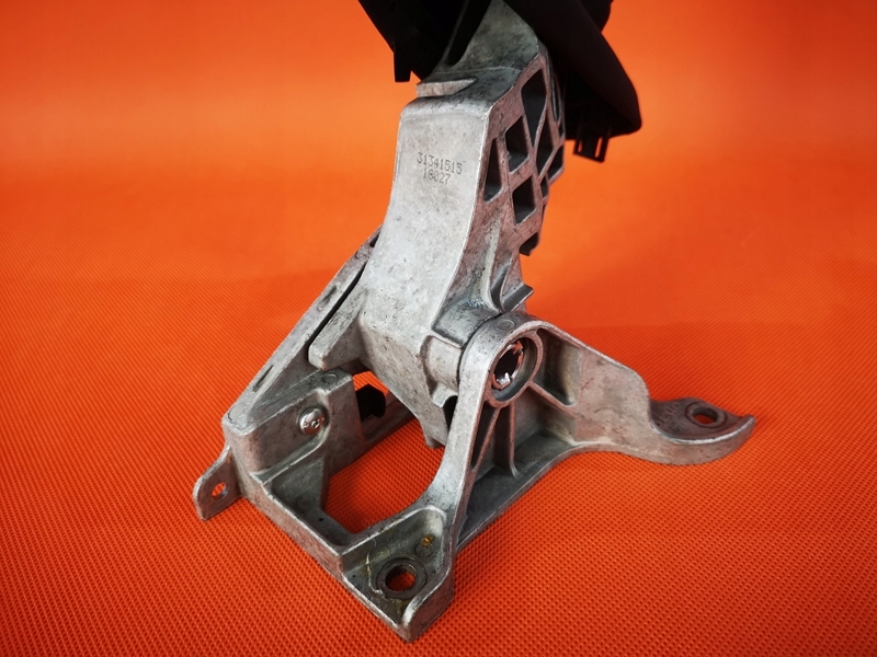 фото №13, Volvo v40 16' важіль гальма ручного r-design