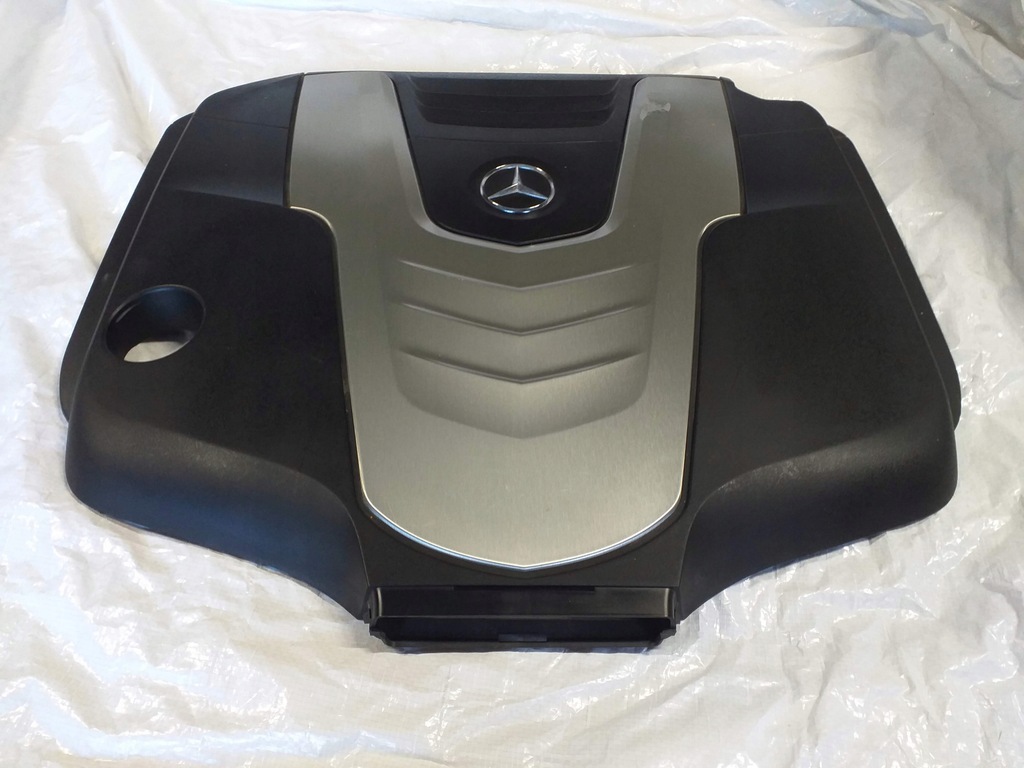 фото №1, Mercedes защита крышка двигателя a6420108309