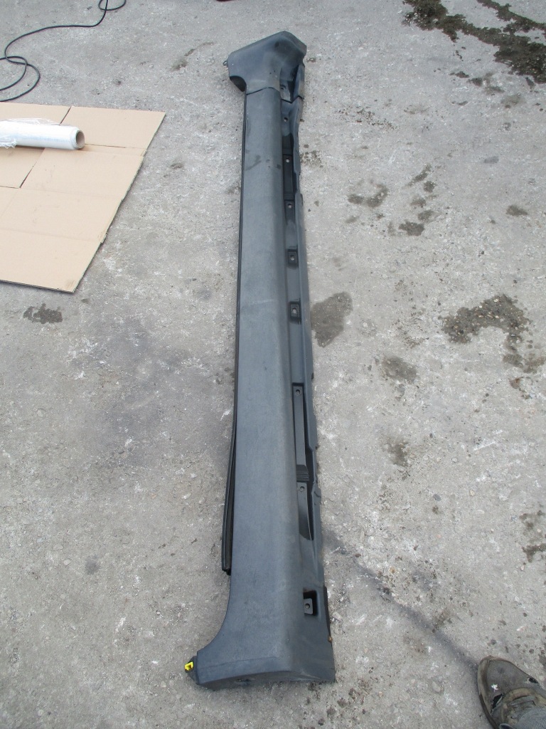 фото №1, Volvo xc90 накладка молдинг порог правая 30655190