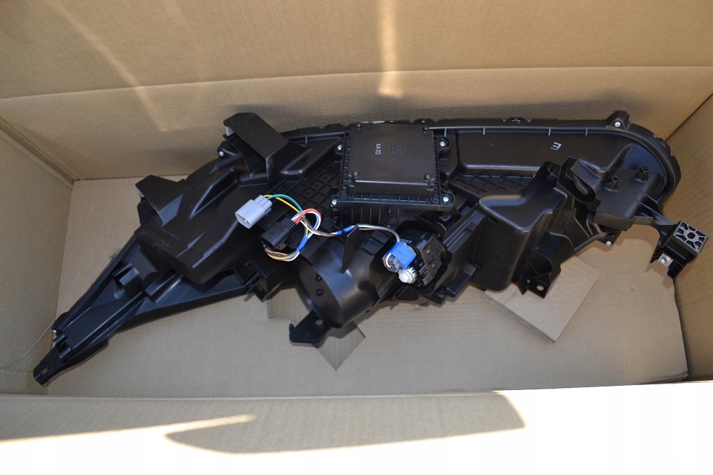 фото №7, Mitsubishi eclipse cross 17- фара full led оригинал 8301d072 правый