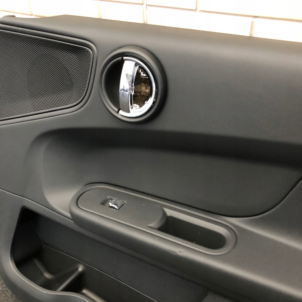 фото №2, Mini countryman f60 обшивка оббивка двері комплект