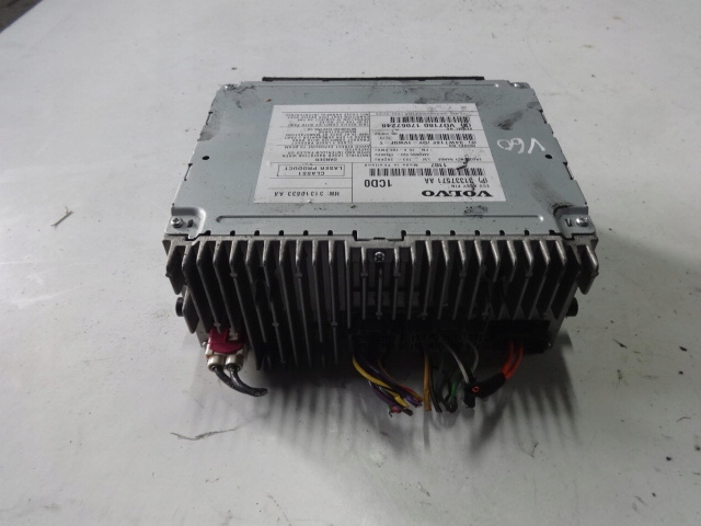 фото №1, Volvo v60 10r- радіо програвач cd 31335771aa