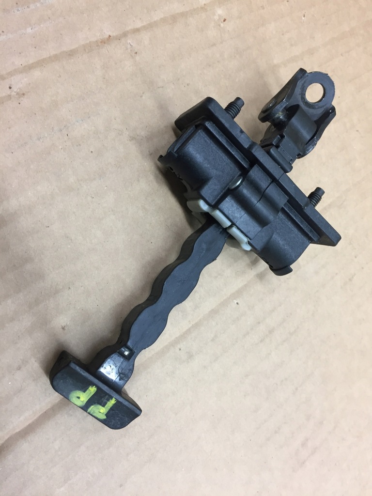 фото №1, Citroen ds7 обмежувач двері правий перед