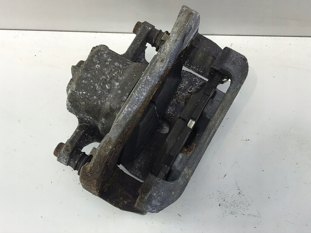 фото №6, Toyota rav4 iv 2.5h lift суппорт передний правый 2017