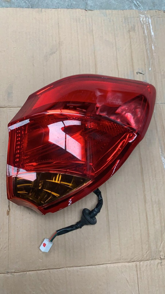 фото №1, Kia ceed 2012- лампа задняя правая hb