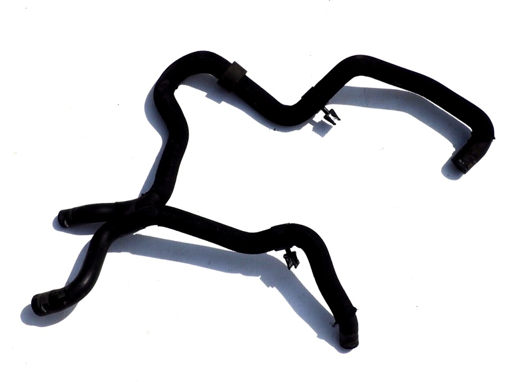 фото №1, Audi оригинальный номер 8r0121444a шланг wody