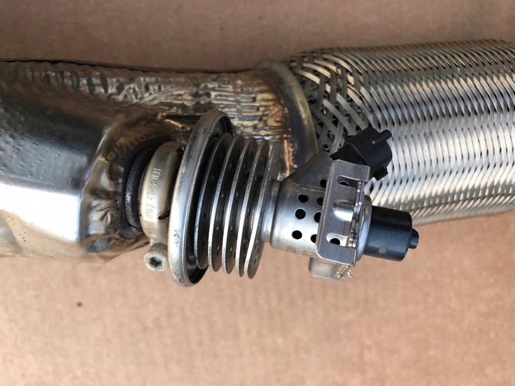 фото №4, Audi a8 d4 lift 4.2 tdi труба выхлопная 4h0253350ab