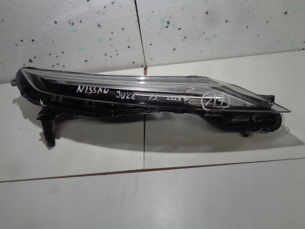 Купить Nissan juke 2 фара правый  перед led drl 19-