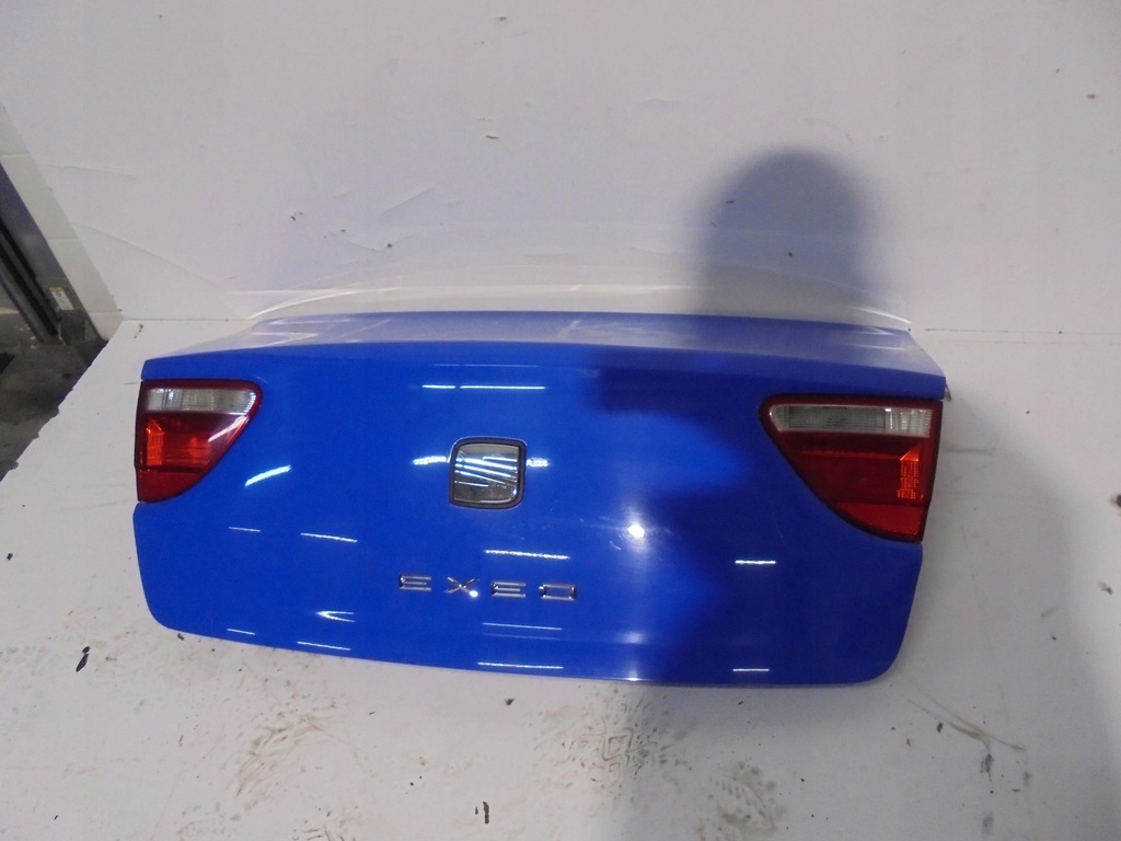 фото №1, Кришка багажника задня seat exeo sedan lw5b