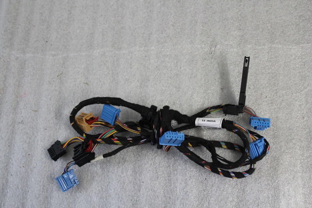 фото №1, Жгут отопителя w консоли vw atlas 3qf971566a