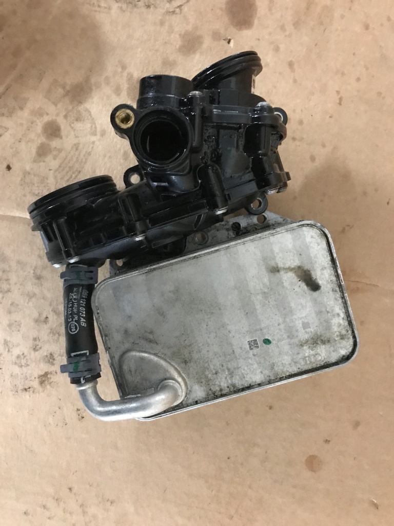 фото №1, Радиатор термостат audi q8 059117015k 059121111ca