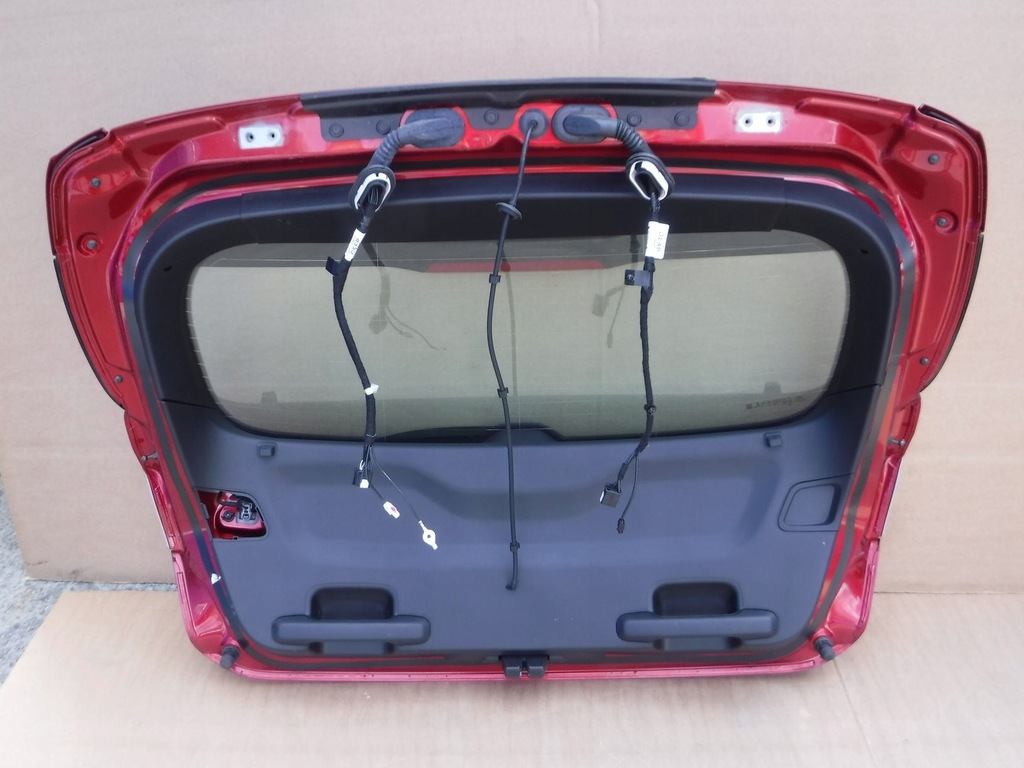 фото №7, Задня кришка багажника rubby red ford focus mk4 2018- 5 двері