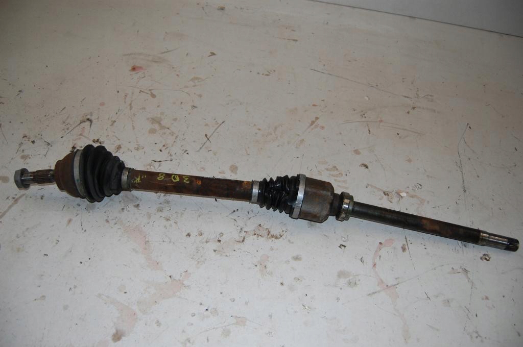 фото №1, Приводной вал правая peugeot 308 lift e-hdi