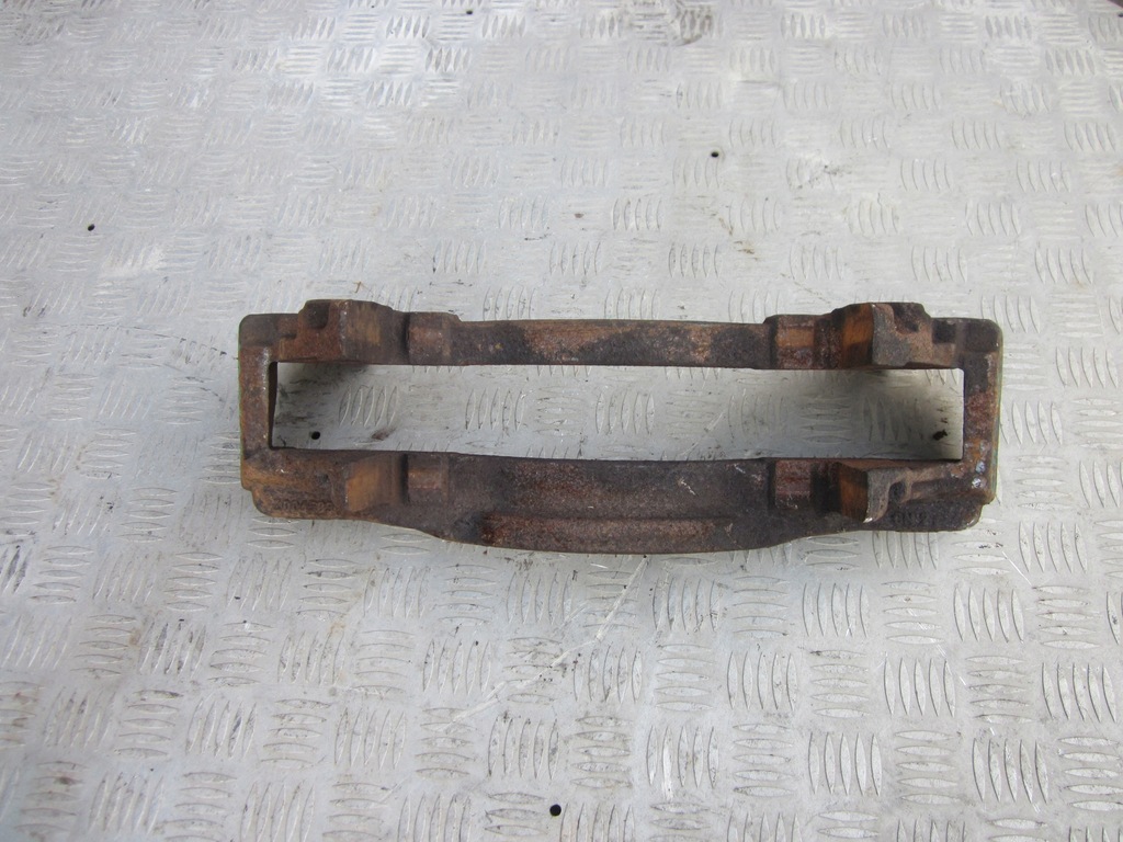 фото №10, Скоба перед stralis hi way 460km