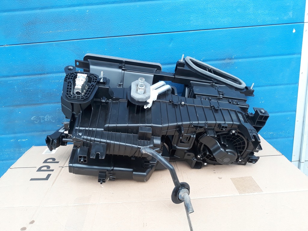 фото №2, Обігрівач suzuki swift mk8 17-19