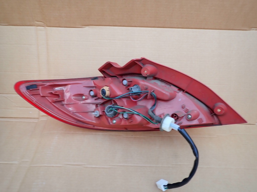 фото №6, Mazda2 mazda 2 de 07-10 лампа задняя правая