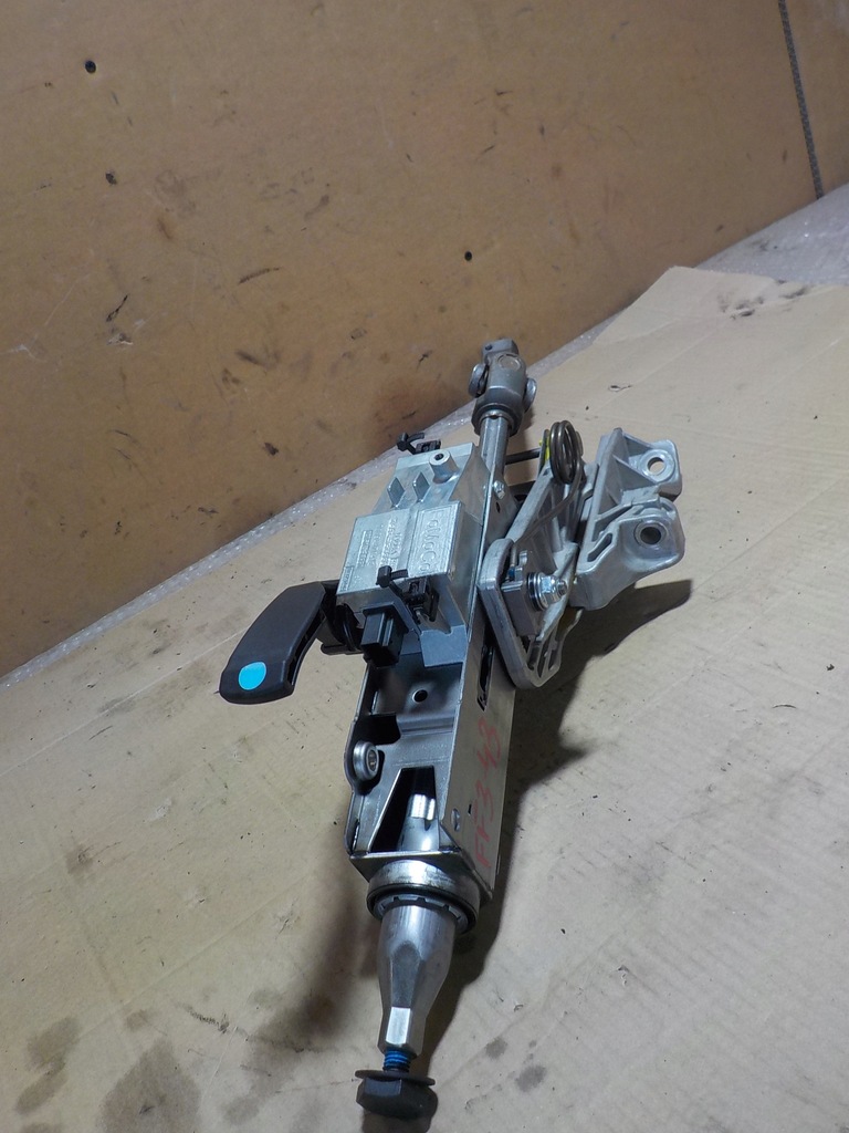 фото №8, Ford focus mk3 1.6tdci колонка кермова