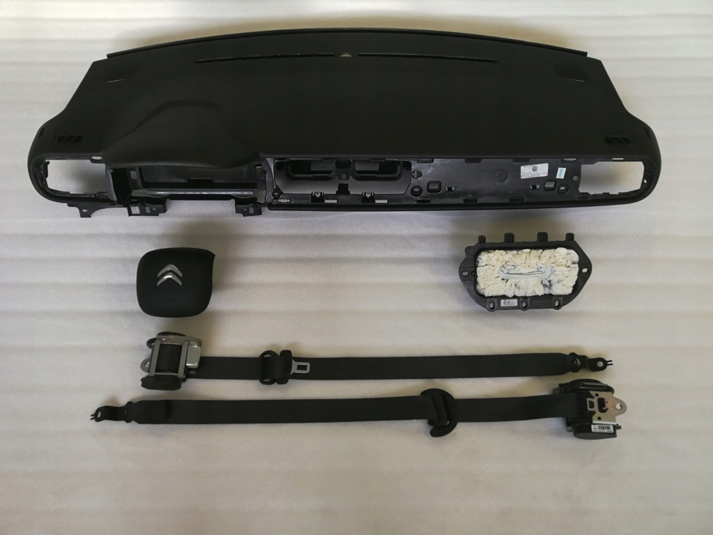 фото №1, Citroen c3 панель приладів консоль панель приладів новий model подушка безпеки