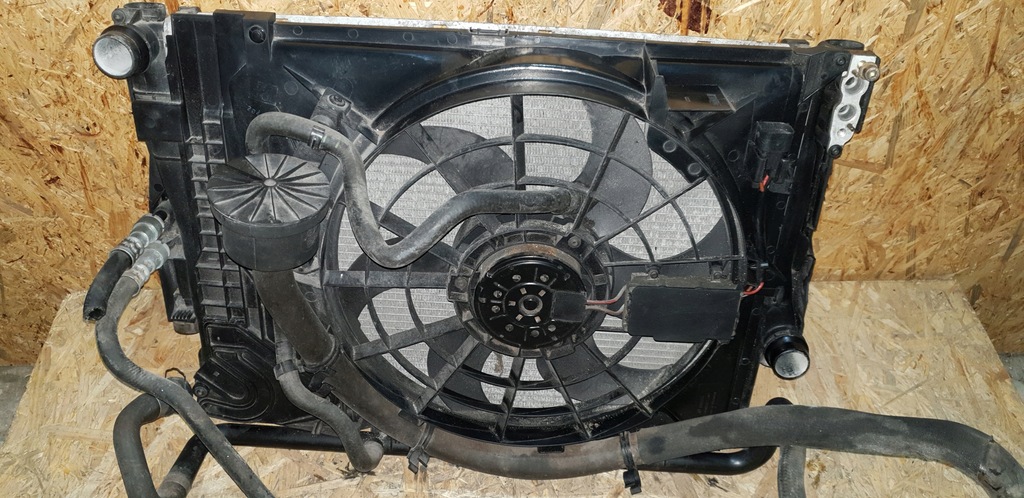 фото №10, Радиатор комплект + вентиляторы bmw e46 2,0d