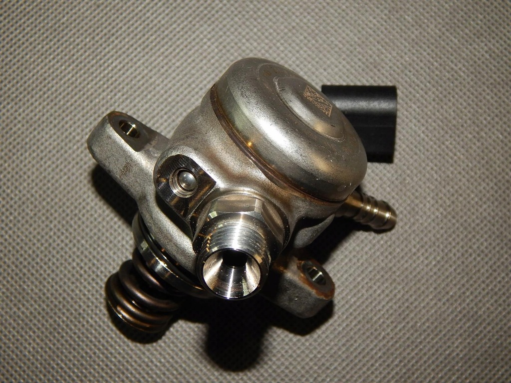 фото №2, Skoda rapid 1.0 tsi насос пального 04e127027l