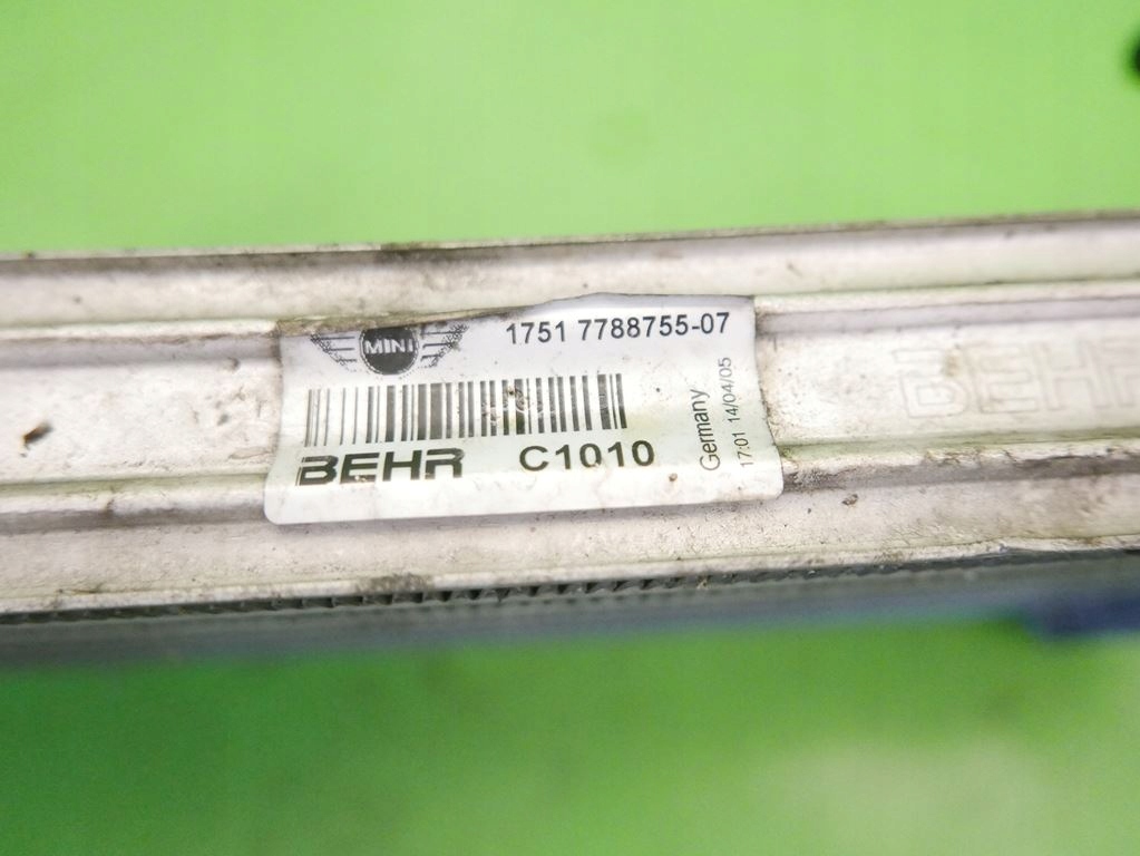 Інтеркулер радіатор повітря mini r50 one 1.4d Недорого