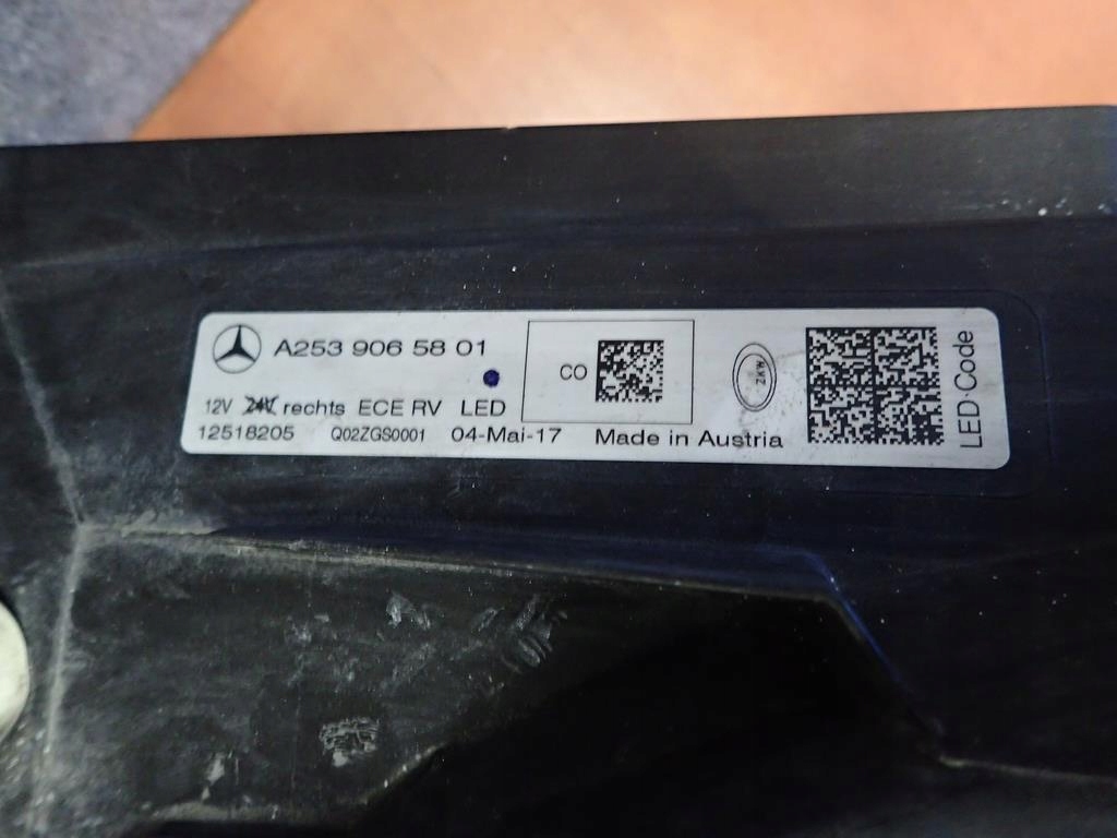 Фара перед правая mercedes glc w253 full led Оригинал