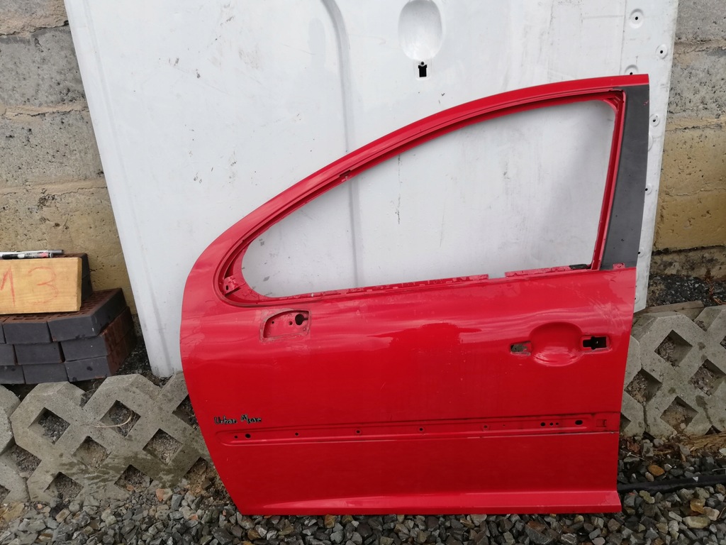 фото №1, Дверь перед peugeot 207