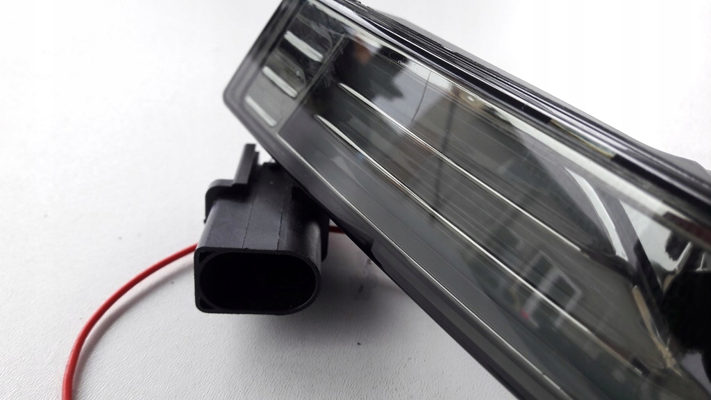 Фара ліхтар ліва led vw passat b6 b6 05-10 smoke Зі Шроту