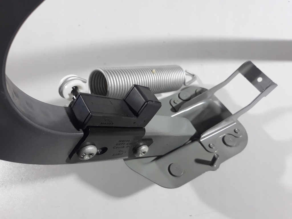 фото №14, Jaguar xf x260 16r петля крышки багажника левый задняя gx73-42701-ad