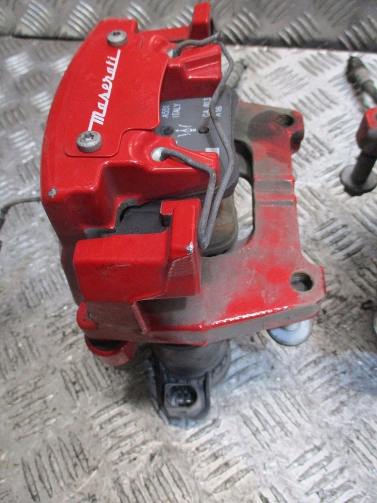 фото №10, Супорт супорти maserati levante 3,0d задня