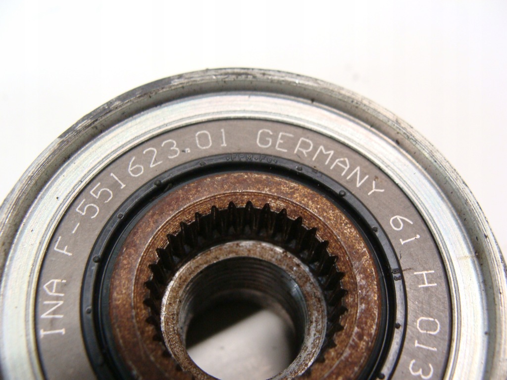 Audi porsche 3.0 дизель сцепление ролик генератора Цена