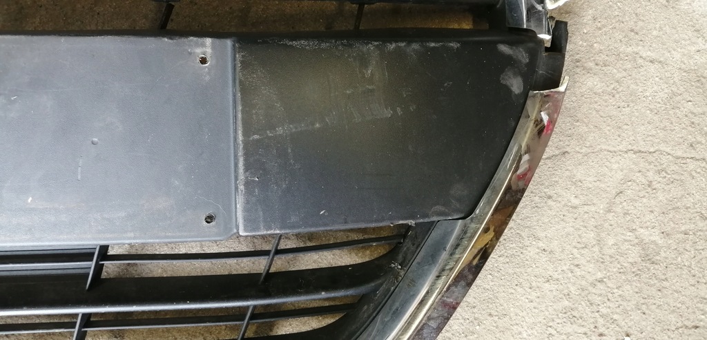 фото №3, Peugeot 208 lift решётка средняя