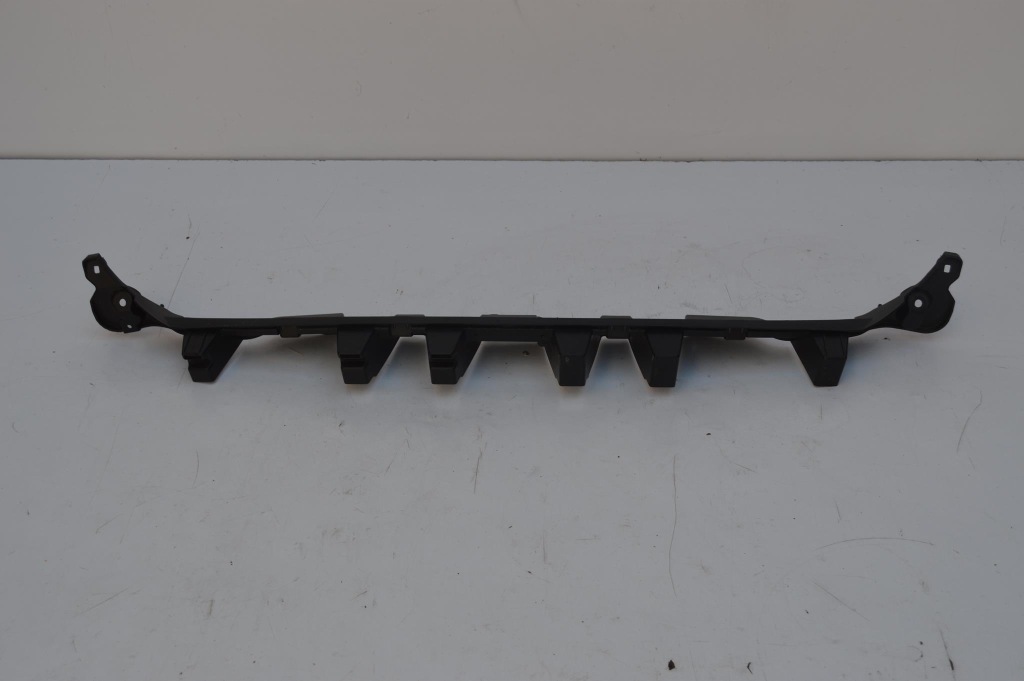 фото №1, Напрямна кронштейн бампера задня jaguar f-type оригінальний номер