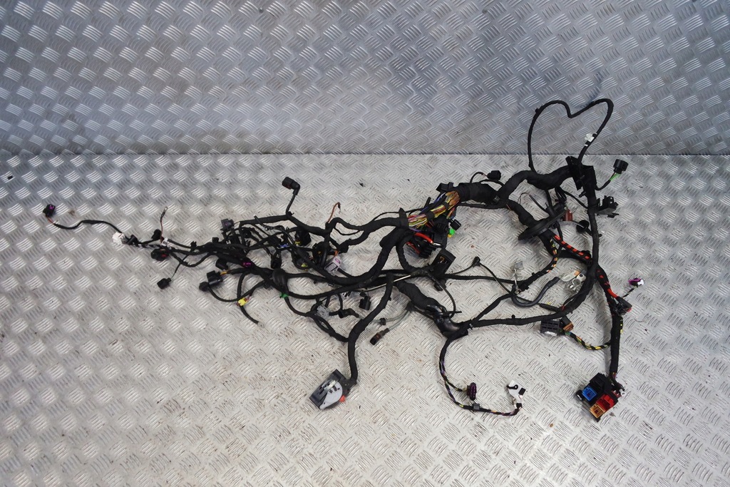 фото №1, Audi q2 электропроводка панели hud