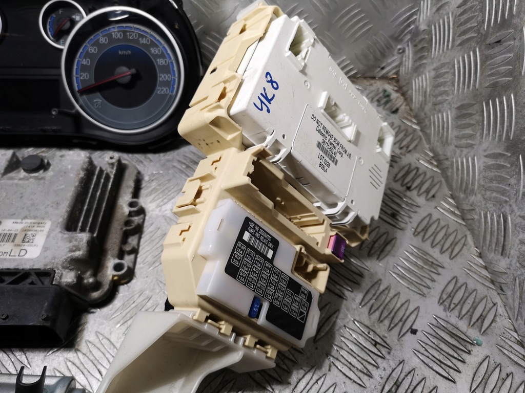 фото №6, Набір стартовий бортовий комп'ютер suzuki sx4 2.0 ddis