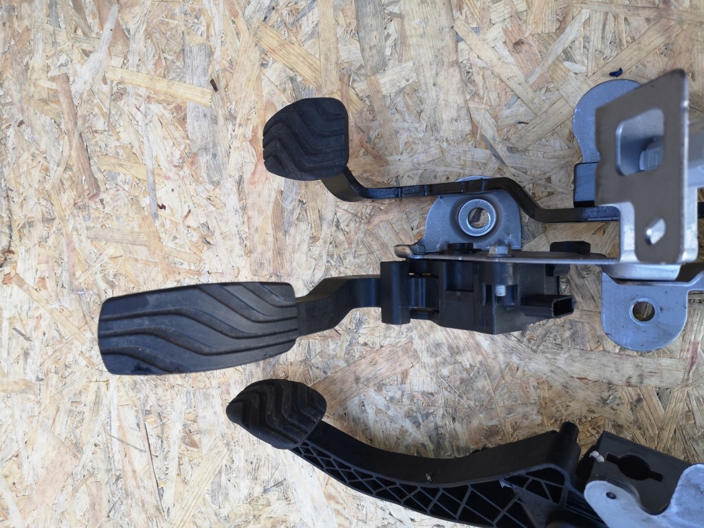 фото №3, Renault megane iv педали eu