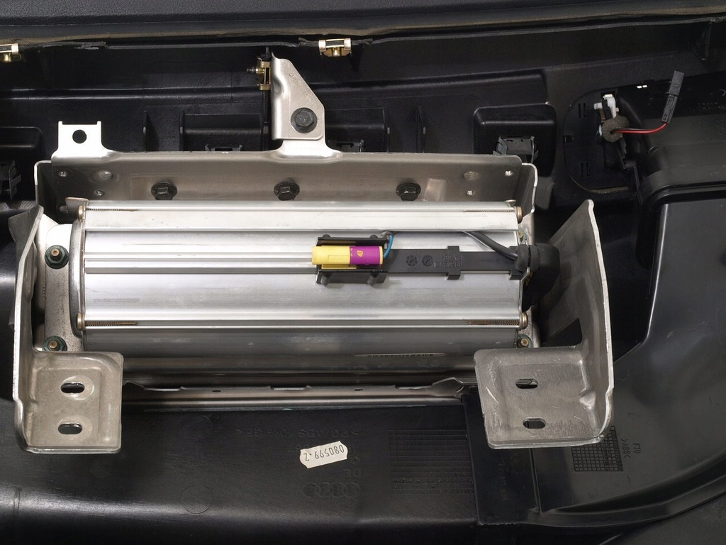 фото №15, Audi a6 c5 консоль комплект europa