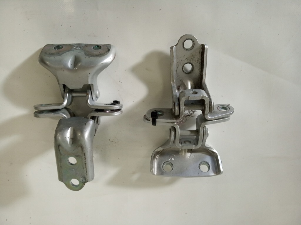 фото №1, Петли дверь правый левый задняя задний kia carens iv