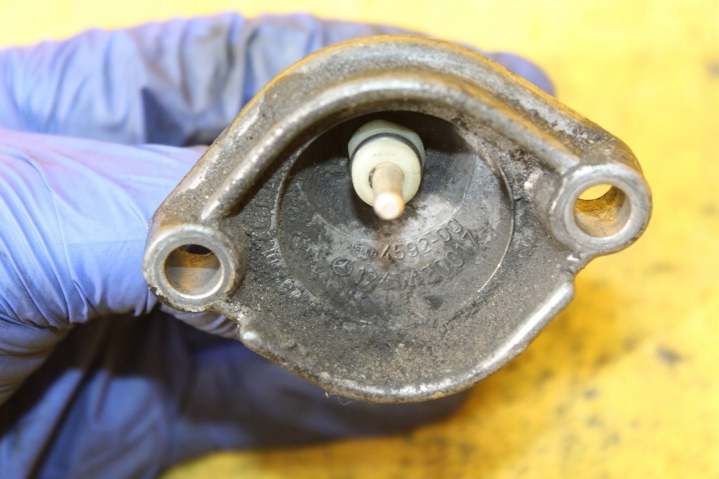 фото №4, Датчик уровня масла vito w638 2.3 b 1245420017