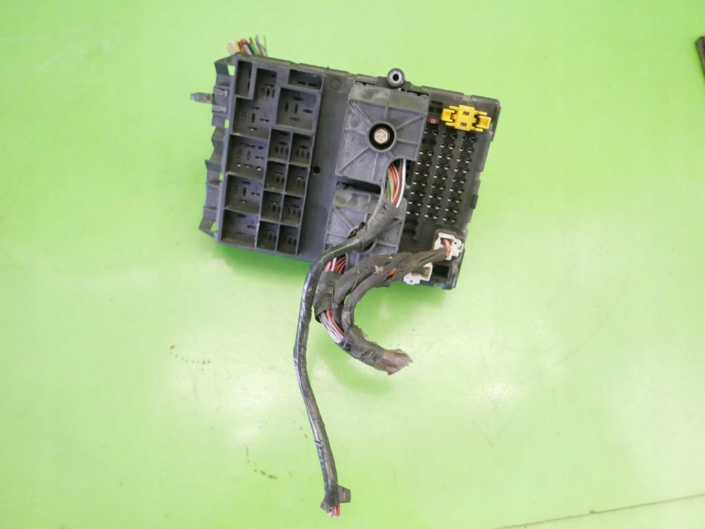 фото №5, Коробка запобіжників jeep grand cherokee wj 3.1