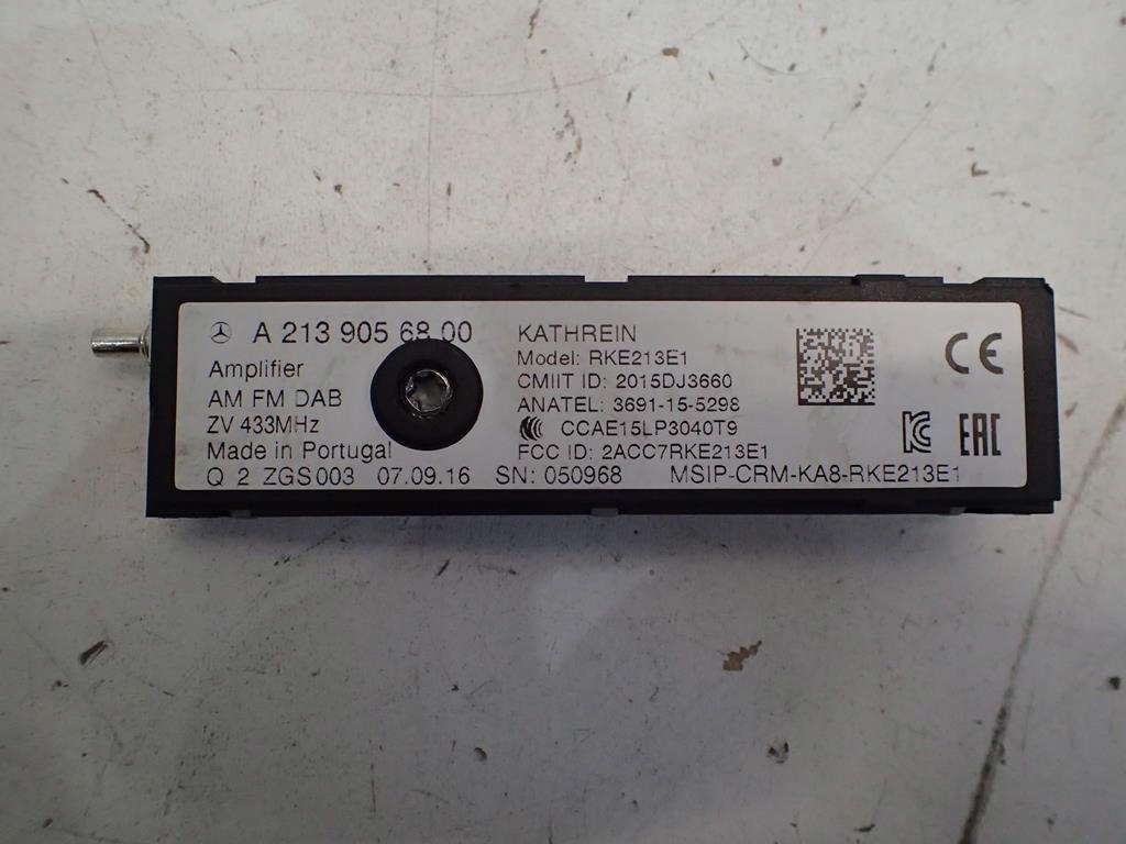 фото №1, Підсилювач антенний mercedes e-klasa w213