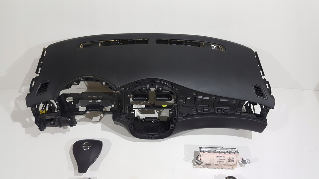 фото №6, Nissan pulsar приборная панель консоль подушка безопасности подушки безопасности ремни