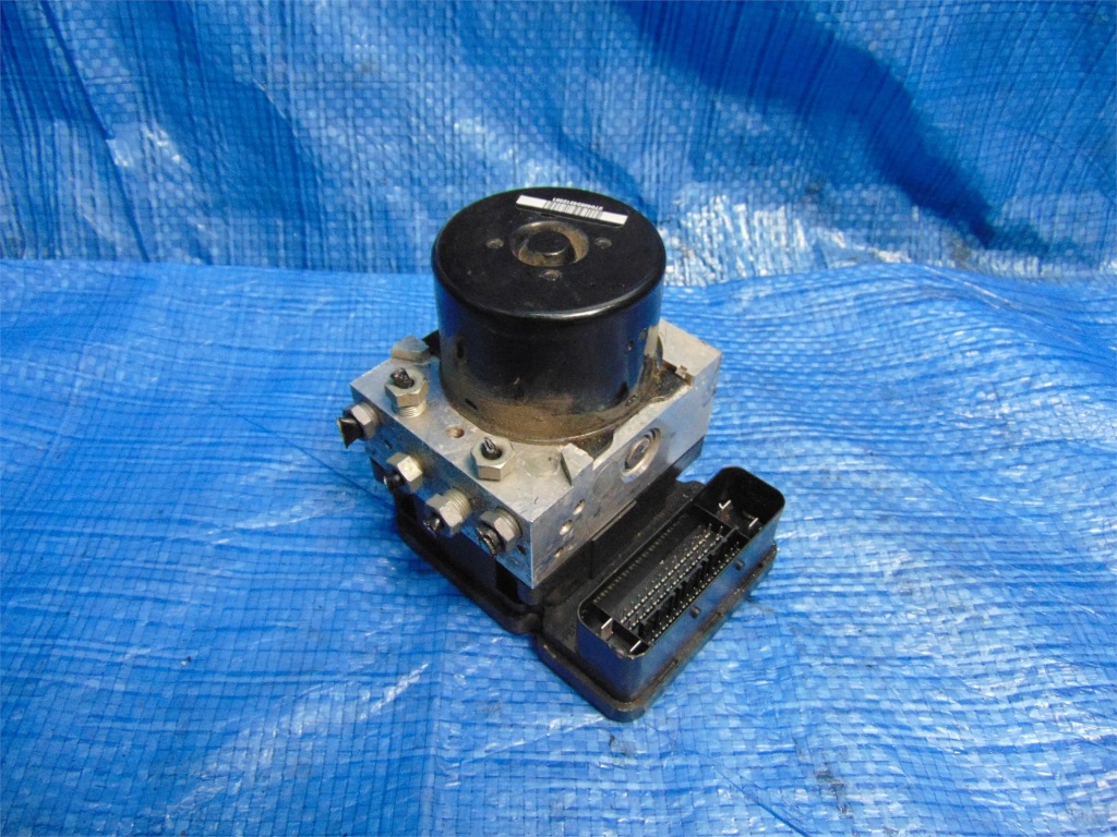 фото №1, Volvo v40 ii 12-18 насос abs p31423315